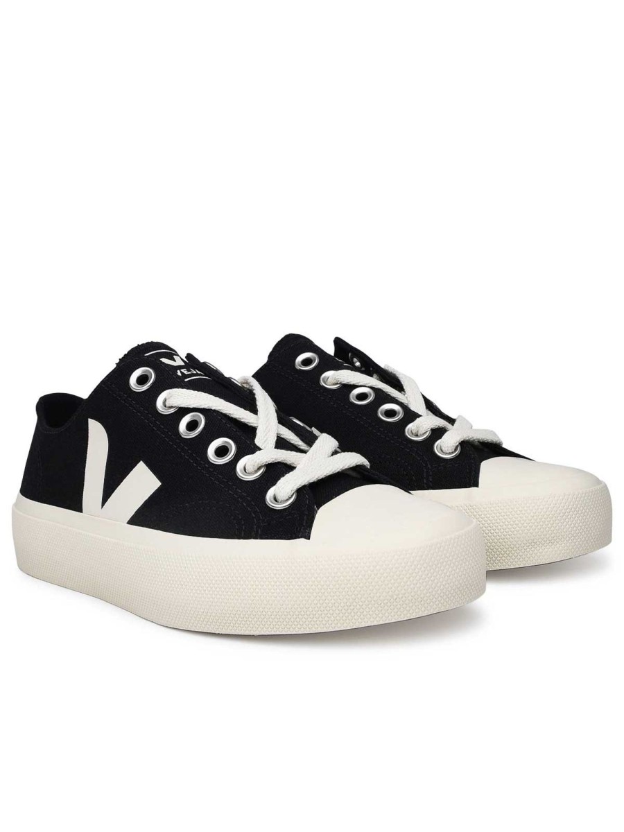 Danna Veja | Sneakers Wata